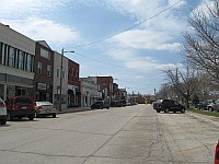 USA - Dwight IL - Main Street (8 Apr 2009)